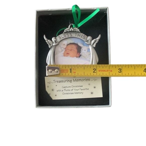 New Treasuring Memories Irish Baby Ornament With Gift Box Photo Frame Great Gift - Picture 7 of 8
